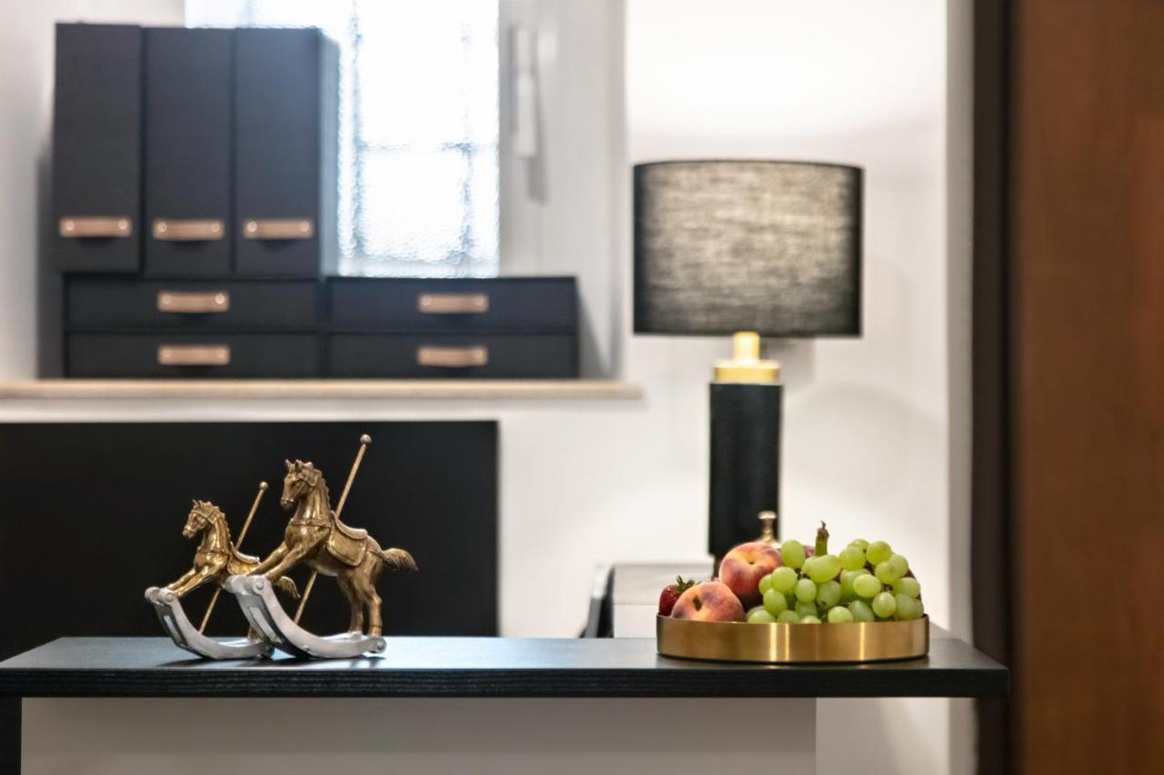 Fellini Design Suites With View Roma Eksteriør bilde